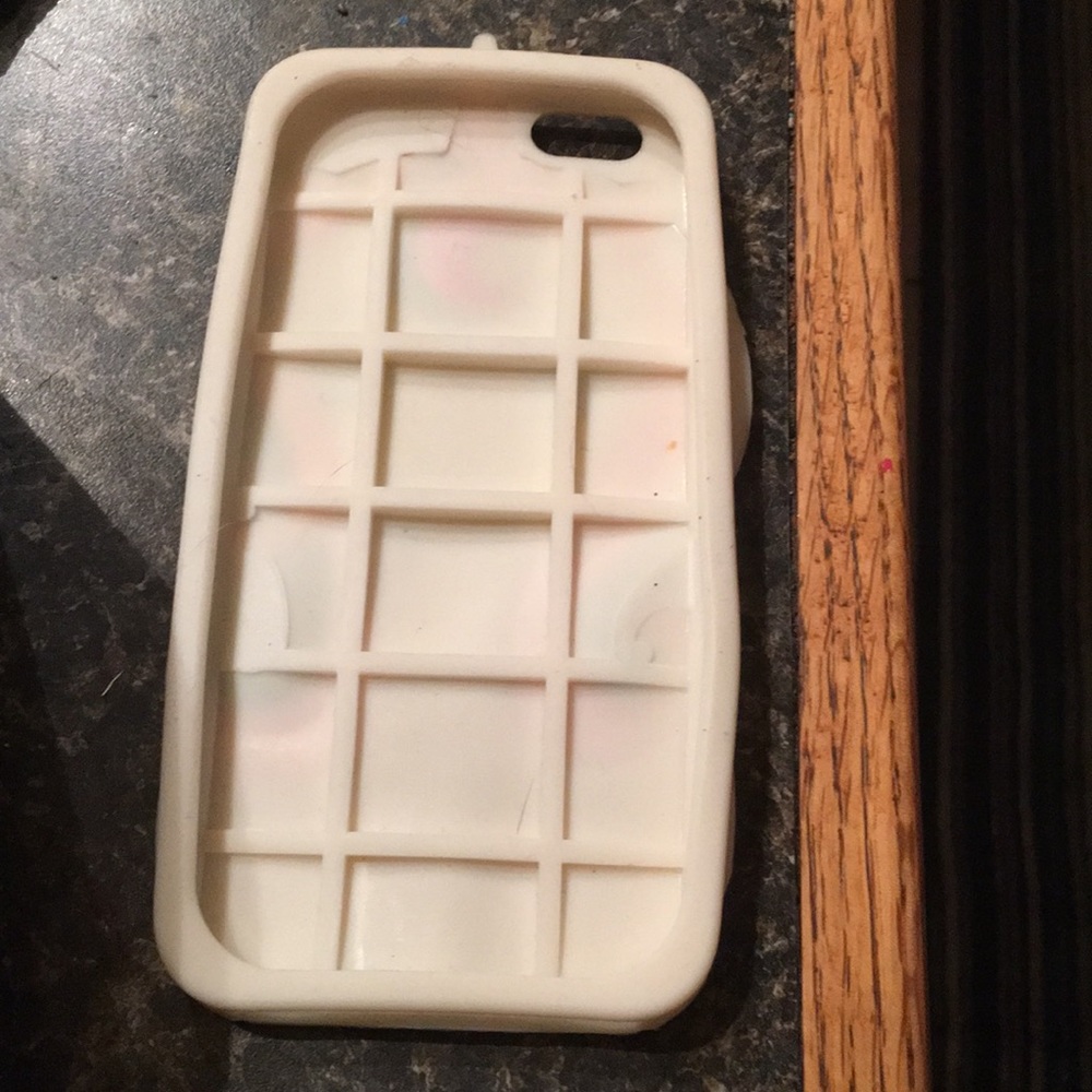 Phone case - Picture 2 of 2